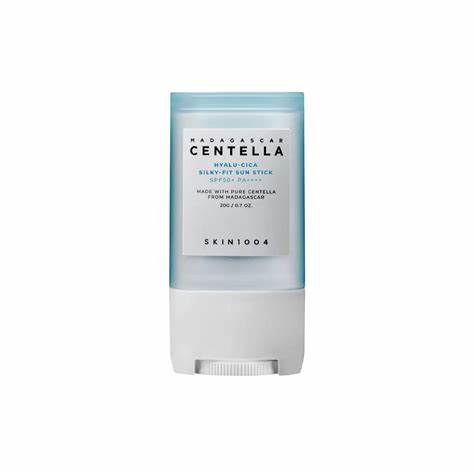 SKIN1004 Madagascar Centella Hyalu-Cica Silky-fit Stick 20g