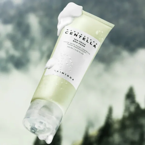 SKIN 1004 – Madagascar Centella Tea-trica BHA Foam 125ml